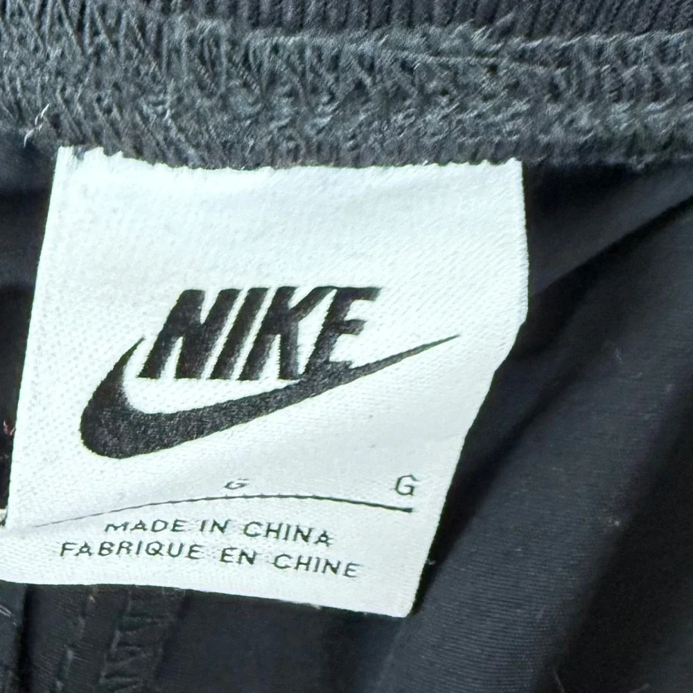 Nike Women's Sportswear Essential Woven High-Rise  Large L Pants Black  Faux Fur